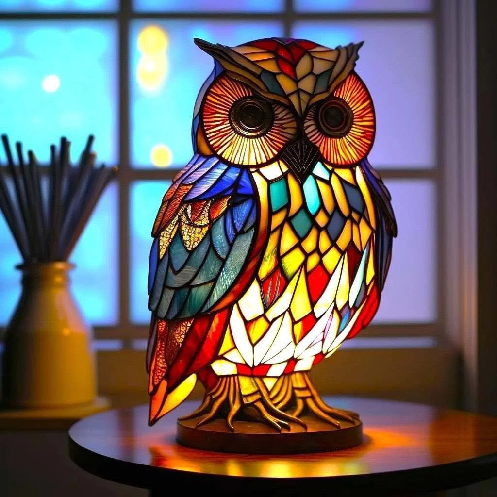 Loulou – Magisk uglelampe i farget glass