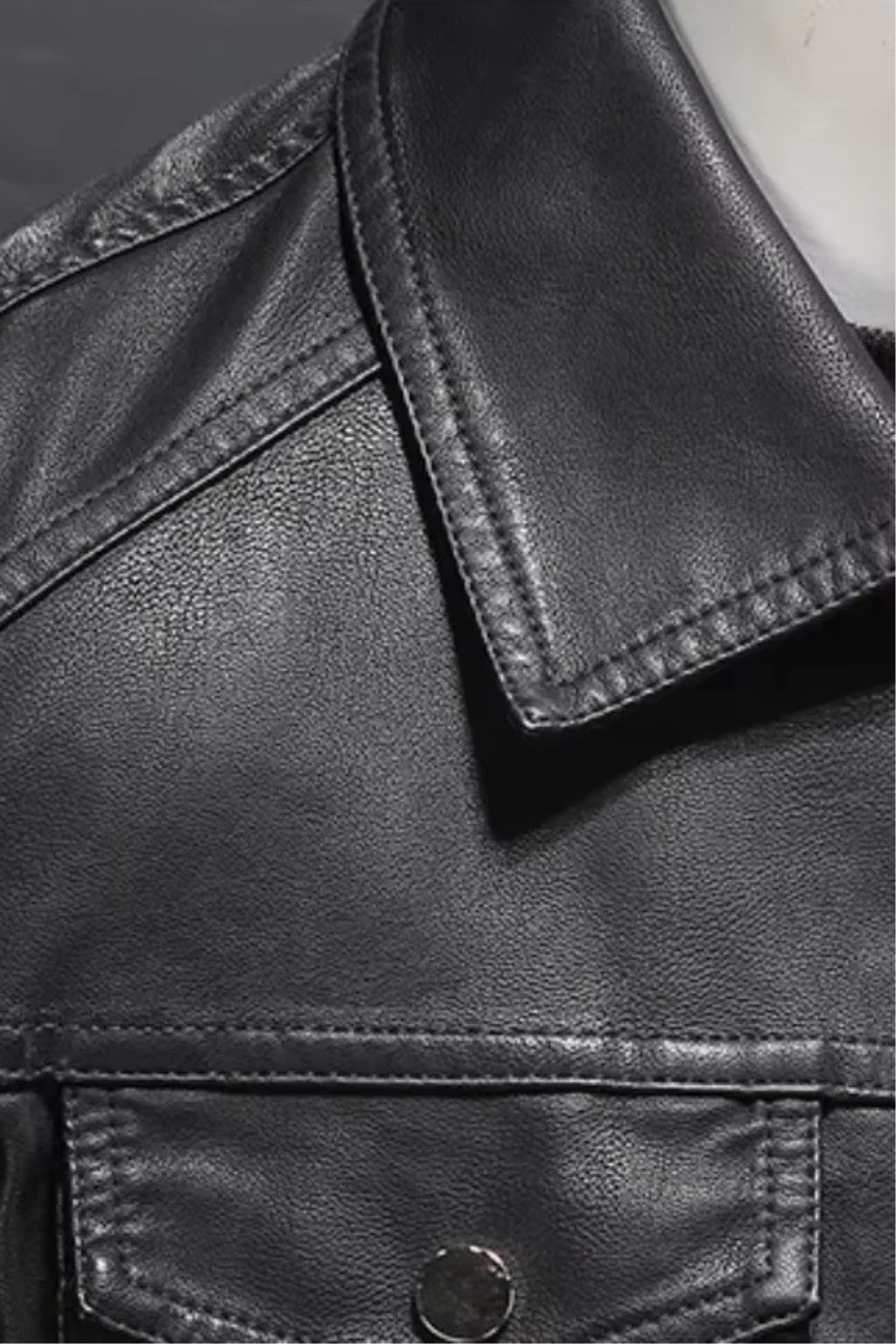 Lars™ | Tidløs lærjakke i minimalistisk design