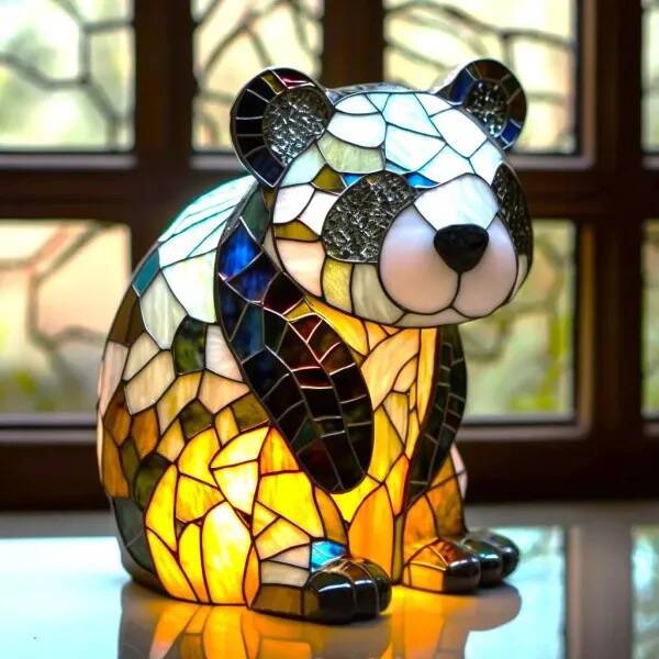 Loustic – Magisk panda lampe i farget glass