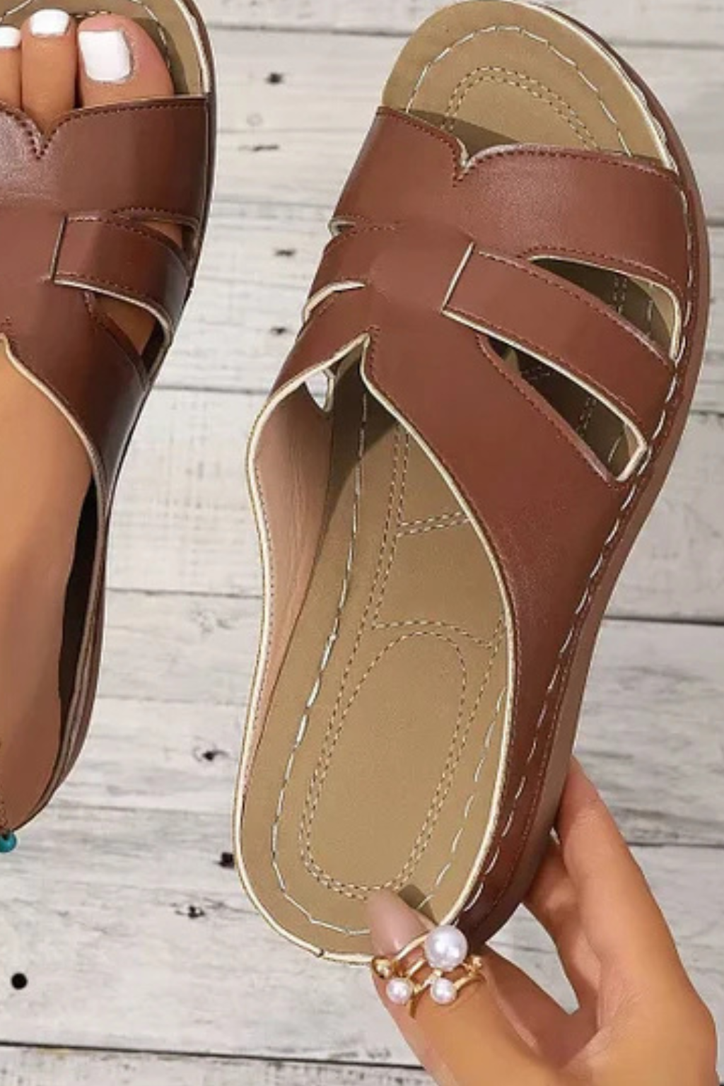 Helga™ | Ortopedisk, sklisikker sandal